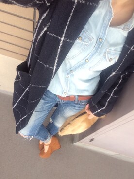 「ZARA（ザラ）のアイテム（シャツ/ブラウス、ブルー系）」を使った、가영 がよん◡̈⃝さん（レディース・161cm）の冬コーディネート