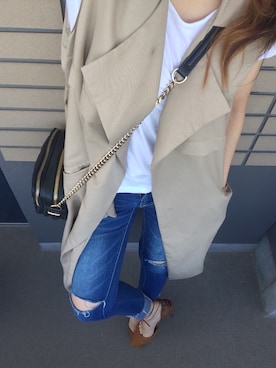 「Bershka（ベルシュカ）のアイテム（ベスト、ベージュ系）」を使った、가영 がよん◡̈⃝さん（レディース・161cm）の秋コーディネート