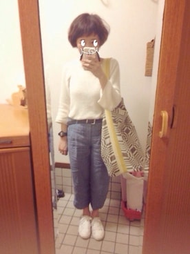 「白いスニーカー」｜「アイテム（その他）」を使った、まゆさん（レディース・157cm）の春コーディネート