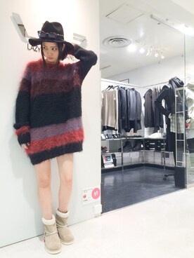 「DANKE SCHON（ダンケシェーン）のアイテム（ブーツ）」を使った、Hikaru Shimizuさん（レディース・165cm）の秋コーディネート