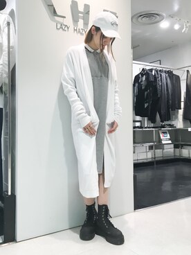 「L.H.P（エルエイチピー）のアイテム（カーディガン/ボレロ）」を使った、Hikaru Shimizuさん（レディース・165cm）の冬コーディネート