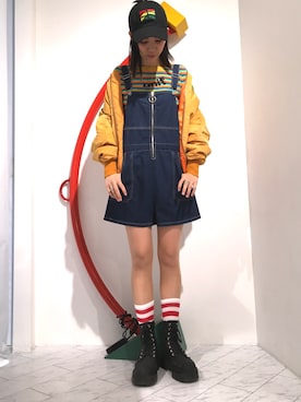 「UNIF（ユニフ）のアイテム（トップス）」を使った、Hikaru Shimizuさん（レディース・165cm）の秋コーディネート
