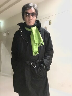 「COMME des GARCONS（コムデギャルソン）のアイテム（マフラー）」を使った、satoshi310456🎩さん（メンズ・169cm）の冬コーディネート