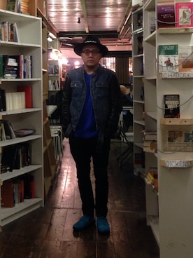 「SAINT LAURENT PARIS（サンローランパリ）のアイテム（デニムジャケット）」を使った、stephen_leeさん（メンズ・170cm）の秋コーディネート