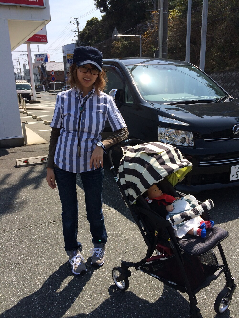 「アメカジ」｜「SAMURAI JEANSのアイテム（デニムパンツ、その他）」を使った、AyamiyakEさん（レディース・160cm）の春コーディネートの1枚目の写真