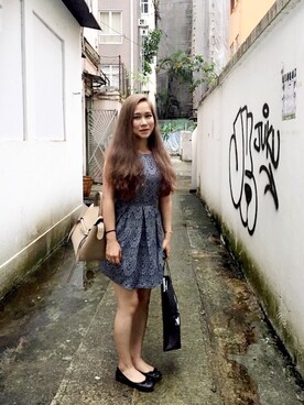 「blue」｜「アイテム（バレエシューズ）」を使った、Tiffany Lamさん（レディース・154cm）の夏コーディネート