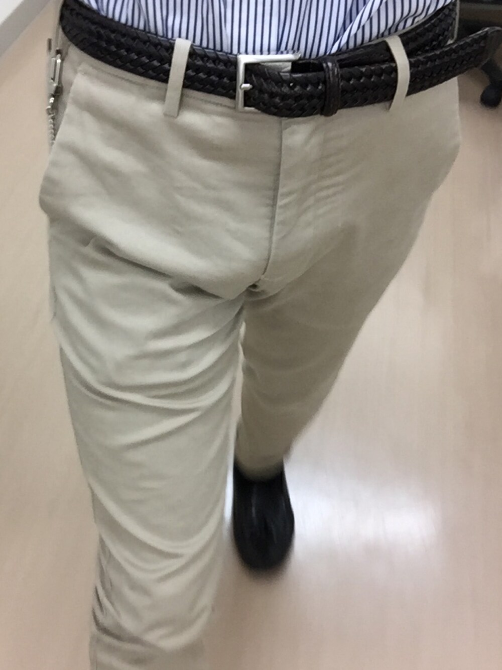 「LOUIS VUITTONのアイテム（キーホルダー、シルバー系）」を使った、RTさん（メンズ・177cm）の夏コーディネートの1枚目の写真
