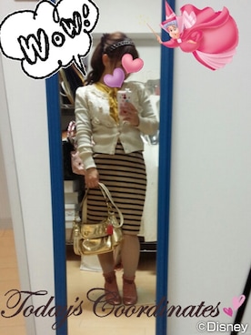 「COACH（コーチ）のアイテム（ショルダーバッグ、ゴールド系）」を使った、まっこさん（レディース・149cm）の春コーディネート