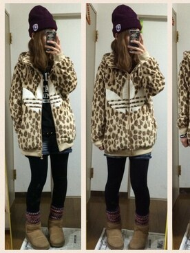 「Rodeo Crowns（ロデオクラウンズ）のアイテム（パーカー、ベージュ系）」を使った、ママくろさん（レディース・158cm）の冬コーディネート