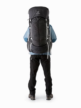 Naoki Kawashitaさんのコーディネート