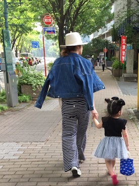 「アイテム（ハット）」を使った、Anriさん（レディース・168cm）の春コーディネート