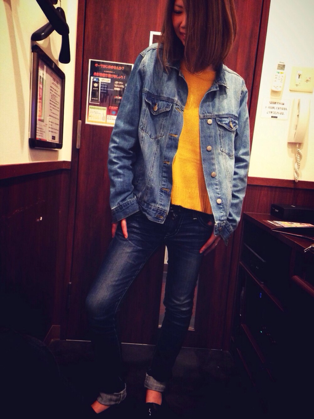 「mussy、H&M、FOREVER 21、denim、simple」｜「FOREVER 21のアイテム（デニムジャケット、ブルー系）」を使った、ArisAさん（レディース・164cm）の秋コーディネートの1枚目の写真