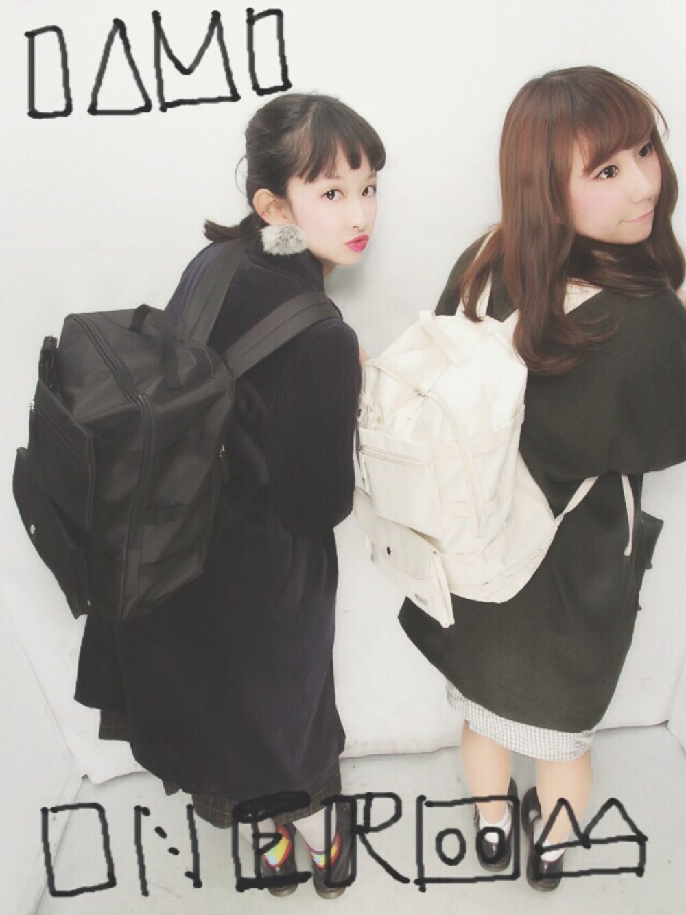 「I am I、リュック、チェスターコート、ローファー、ローファー×靴下、くつした、SOU・SOU」｜「w closetのアイテム（チェスターコート、ブルー系）」を使った、yukaさん（レディース・160cm）の冬コーディネートの1枚目の写真