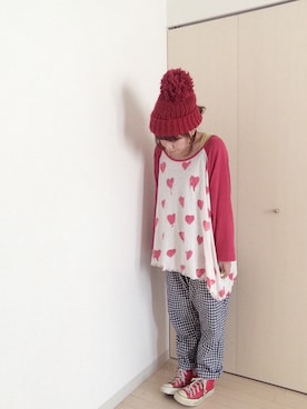 「aiko」｜「アイテム（ニットキャップ/ビーニー）」を使った、ちびえみこさん（レディース・150cm）の冬コーディネート