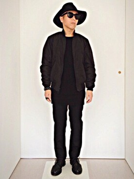 「N.HOOLYWOOD（N.ハリウッド）のアイテム（ミリタリージャケット）」を使った、ハッピーマンさん（メンズ・168cm）の冬コーディネート