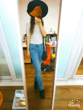 「ROXY（ロキシー）のアイテム（メッセンジャーバッグ）」を使った、Aliceさん（レディース・154cm）の秋コーディネート