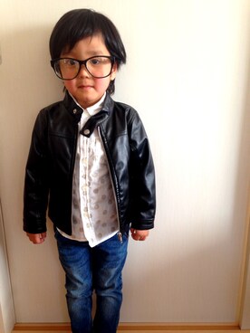 「abcd（ナシ）のアイテム（ライダースジャケット）」を使った、HARUPiさん（キッズ・100cm）の冬コーディネート