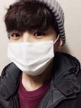 「Dickies（ディッキーズ）のアイテム（ニットキャップ/ビーニー、グレー系）」を使った、_a__Hmさん（メンズ・181cm）の冬コーディネート