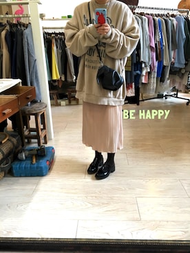 「TORY BURCH（トリーバーチ）のアイテム（その他）」を使った、BeHappyFashionさん（レディース・163cm）の春コーディネート