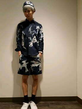 「soe（ソーイ）のアイテム（その他パンツ）」を使った、にしおさん（メンズ・180cm）の冬コーディネート