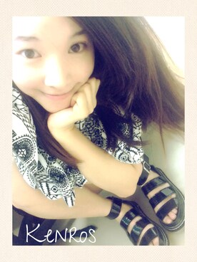 Kenros Vow 肯玫瑰さんのコーディネート