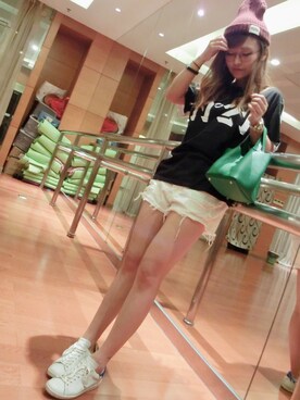 「ISABEL MARANT（イザベルマラン）のアイテム（スニーカー）」を使った、nay0mi酱さん（レディース・166cm）の秋コーディネート