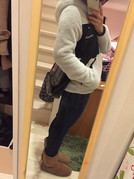 「Koolaburra（クーラブラ）のアイテム」を使った、あさみんさん（レディース・158cm）の冬コーディネート