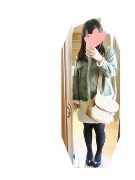 「LOWRYS FARM（ローリーズファーム）のアイテム（ミリタリージャケット、グリーン系）」を使った、mikiさん（レディース・157cm）の秋コーディネート