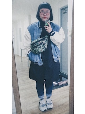 「UK」｜「アイテム（スタジャン）」を使った、vivayoung30さん（レディース・160cm）の秋コーディネート
