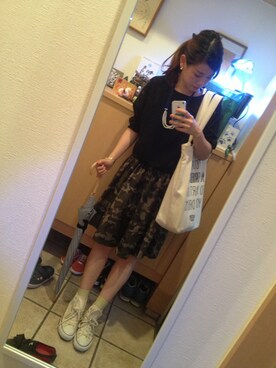 コヤアミカさんのコーディネート