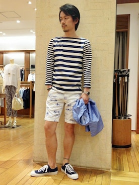 「SHIPS」｜飯沼さん（メンズ・178cm）の春コーディネート