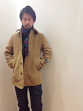「リジッドデニム」｜「アイテム（ステンカラーコート）」を使った、飯沼さん（メンズ・178cm）の冬コーディネート