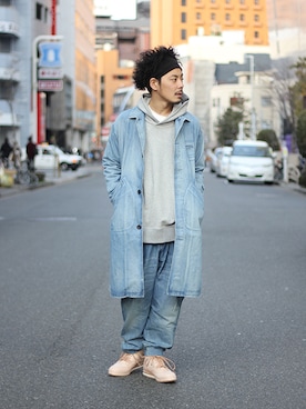 「ヘアバンド」｜「アイテム（ステンカラーコート）」を使った、Tremoloさん（メンズ・178cm）の冬コーディネート