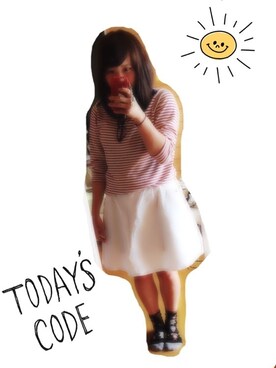 「アイテム（スカート、ホワイト系）」を使った、りぃ。さん（レディース・156cm）の春コーディネート