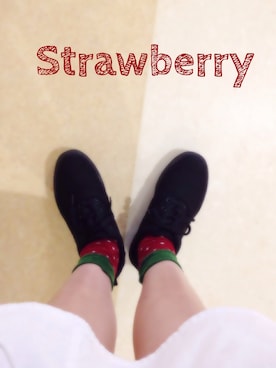 「tutuanna（チュチュアンナ）のアイテム（ソックス/靴下、レッド系）」を使った、りぃ。さん（レディース・156cm）の春コーディネート