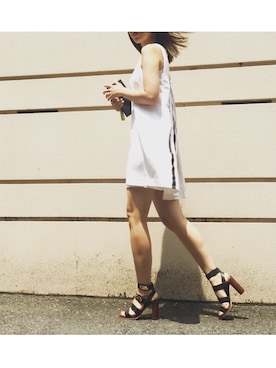 「rag & bone（ラグアンドボーン）のアイテム（ワンピース/ドレス）」を使った、野崎玲欧奈さん（レディース・162cm）の夏コーディネート