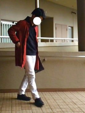 「3色コーデ」｜「アイテム（ステンカラーコート）」を使った、Mihaさん（メンズ・170cm）の春コーディネート