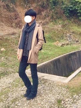 「リング」｜「アイテム（ステンカラーコート）」を使った、Mihaさん（メンズ・170cm）の秋コーディネート