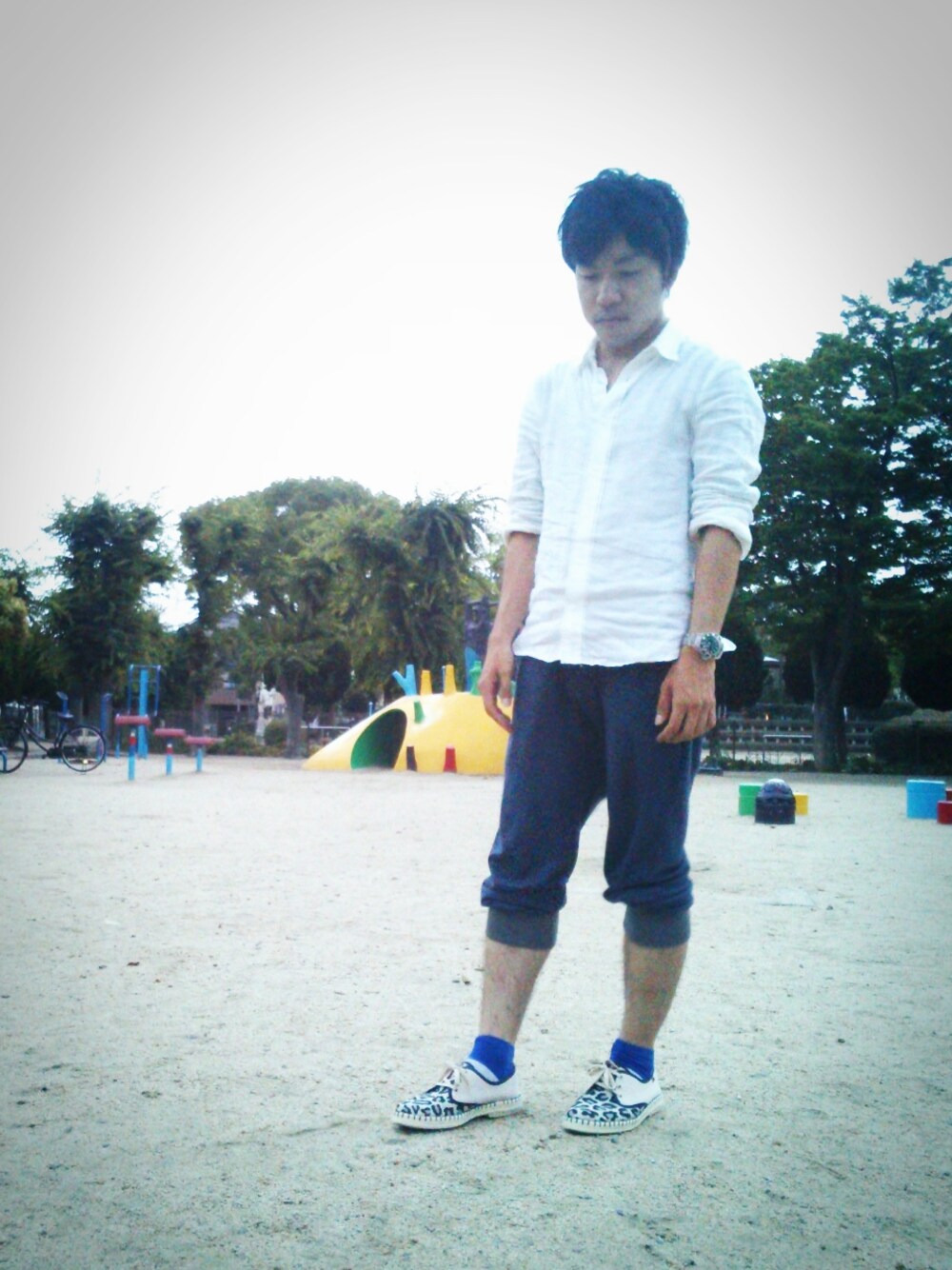 「リブパンツ、リネンシャツ、サロン帰り、美容院行ってきまstyle、誰かの真似スタイル」｜「alfredoBANNISTERのUnline by berevereプレーントゥシューズ（スニーカー、その他）」を使った、y.h さん（メンズ・168cm）の夏コーディネートの1枚目の写真