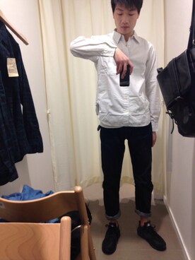 「MUJI Labo（ムジラボ）のアイテム（Shirts、ホワイト系）」を使った、Supremacismさん（メンズ・175cm）の春コーディネート