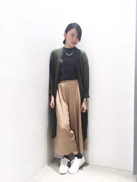 「khaki」｜「アイテム（腕時計）」を使った、桐本 絵梨花さん（レディース・159cm）の秋コーディネート