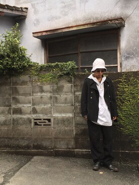 「白黒」｜「アイテム（ピーコート）」を使った、kentashimomatsuさん（メンズ・178cm）の夏コーディネート