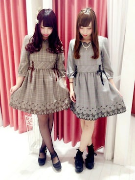 「LODISPOTTO（ロディスポット）のアイテム」を使った、LODISPOTTO OFFICIALさん（レディース・160cm）の秋コーディネート