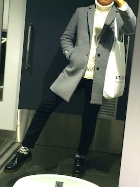 「大学」｜「アイテム（チェスターコート）」を使った、TAKAHITOさん（メンズ・171cm）の秋コーディネート
