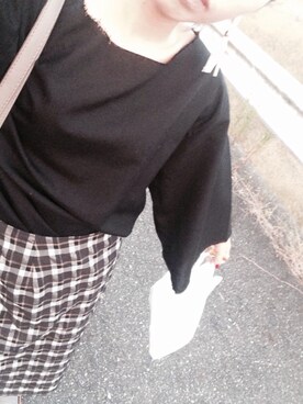 「Kastane（カスタネ）のアイテム（Tシャツ/カットソー、ブラック系）」を使った、machikoさん（レディース）の秋コーディネート