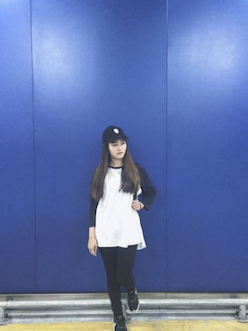 「NIKE（ナイキ）のアイテム（スニーカー、ブラック系）」を使った、TSAIさん（レディース・158cm）の秋コーディネート