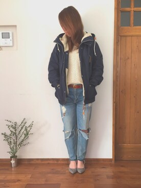 「アイテム（マウンテンパーカー、ブルー系）」を使った、ayumiさん（レディース・156cm）の冬コーディネート