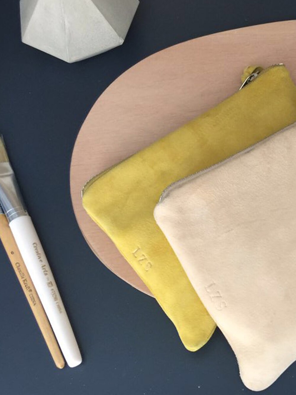 「daily、BAG、summer、look、Design、데일리룩、데일리백、데일리、오오티디」｜「Lazysummerのアイテム（クラッチバッグ、その他）」を使った、Lazy summerさん（レディース・168cm）の夏コーディネートの1枚目の写真