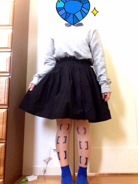 「タイツ×靴下」｜「アイテム（アクセサリー）」を使った、春さん（レディース・152cm）の冬コーディネート