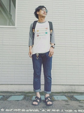 「FREDY&GLOSTER（フレディアンドグロスター）のアイテム（Tシャツ/カットソー）」を使った、べいさん（メンズ・166cm）の夏コーディネート